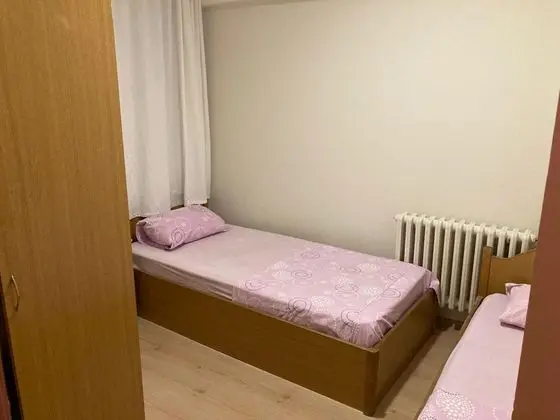 Triple, Kara Manzaralı, Mutfaklı