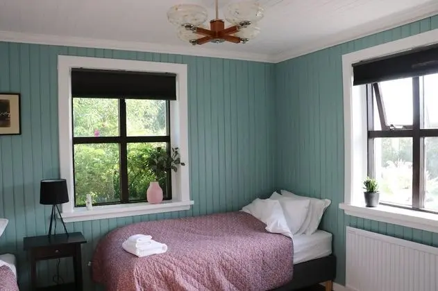 Family Dört Kişilik Oda, Ortak Banyo (East End)