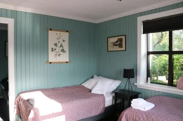 Family Dört Kişilik Oda, Ortak Banyo (East End)