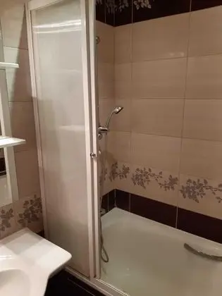 Comfort Oda, 1 En Büyük (King) Boy Yatak ve Çekyat