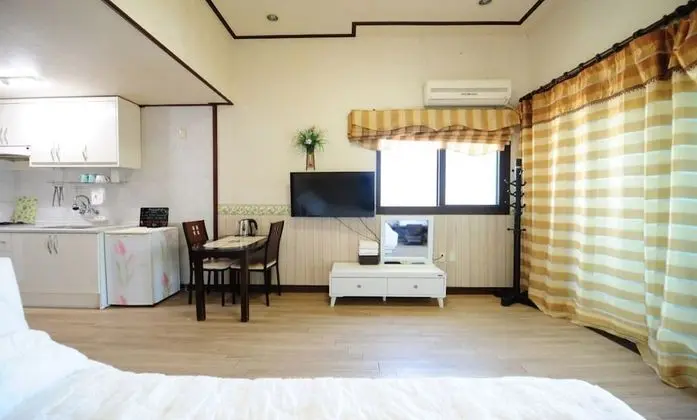 Tek Büyük Yataklı Oda (10 PY)