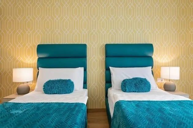 Deluxe Tek Büyük veya İki Ayrı Yataklı Oda, Şehir Manzaralı