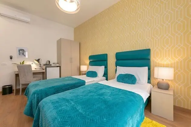 Deluxe Tek Büyük veya İki Ayrı Yataklı Oda, Şehir Manzaralı