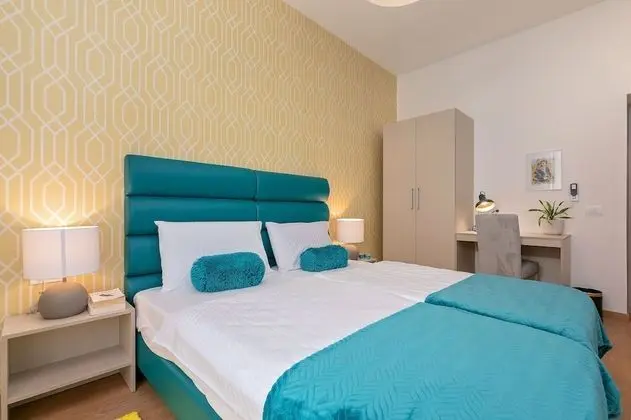 Deluxe Tek Büyük veya İki Ayrı Yataklı Oda, Şehir Manzaralı
