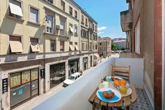 Deluxe Tek Büyük veya İki Ayrı Yataklı Oda, Şehir Manzaralı