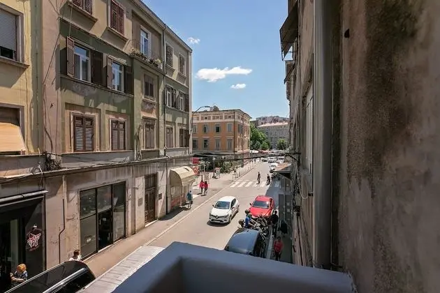 Deluxe Tek Büyük veya İki Ayrı Yataklı Oda, Şehir Manzaralı