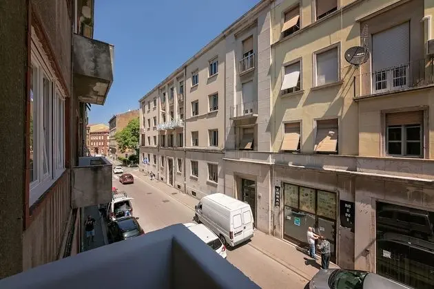 Deluxe Tek Büyük veya İki Ayrı Yataklı Oda, Şehir Manzaralı