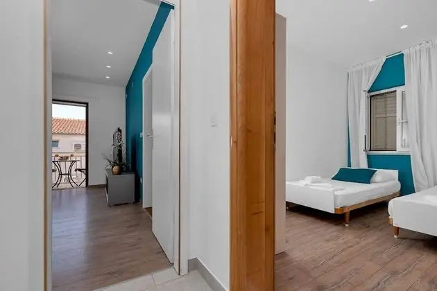 Apart Daire (Prgo - close to center & parking - A()