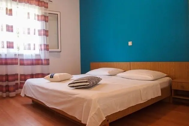 Apart Daire (Prgo - close to center & parking - A()