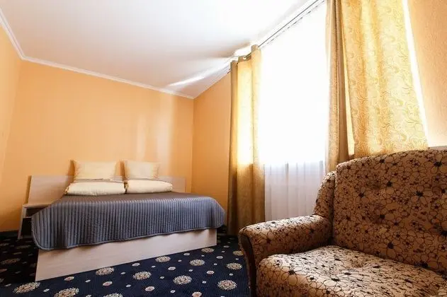 Basic Üç Kişilik Oda