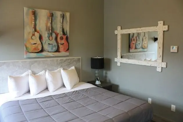 Standard Tek Büyük Yataklı Oda, Banyolu/Duşlu (Single King Bed Room)