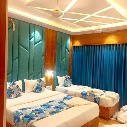 Deluxe Üç Kişilik Oda