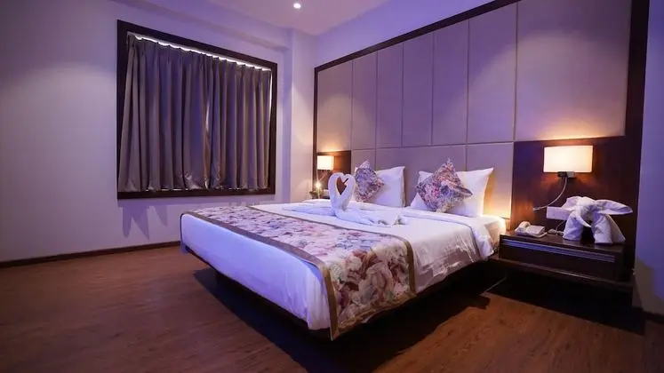 Deluxe Tek Büyük Yataklı Oda, 1 Yatak Odası, Sigara İçilmez, Şehir Manzaralı