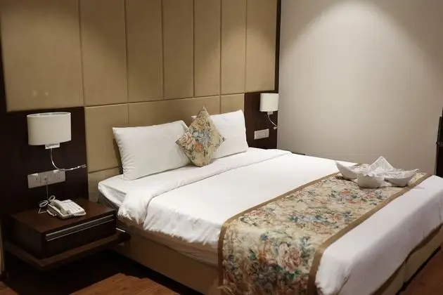 Deluxe Tek Büyük Yataklı Oda, 1 Yatak Odası, Sigara İçilmez, Şehir Manzaralı