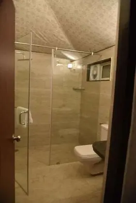Kır Evi, 1 En Büyük (King) Boy Yatak