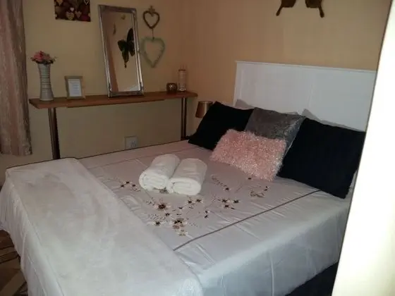 Comfort Tek Büyük Yataklı Oda, 1 Çift Kişilik Yatak, Avlu