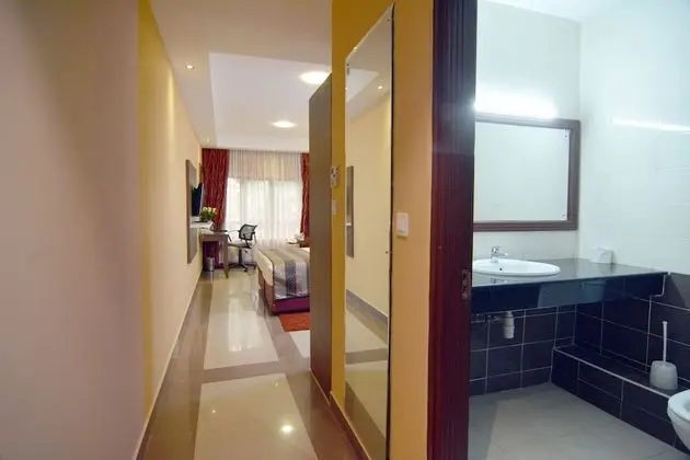 Deluxe Tek Büyük Yataklı Oda, 1 Büyük (Queen) Boy Yatak, Şehir Manzaralı