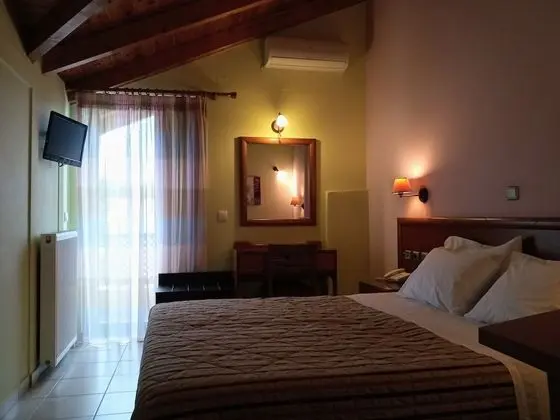 Deluxe Tek Büyük Yataklı Oda