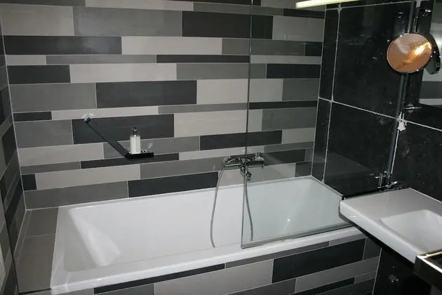 Comfort Tek Büyük veya İki Ayrı Yataklı Oda