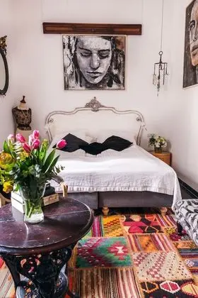 Comfort Tek Büyük veya İki Ayrı Yataklı Oda
