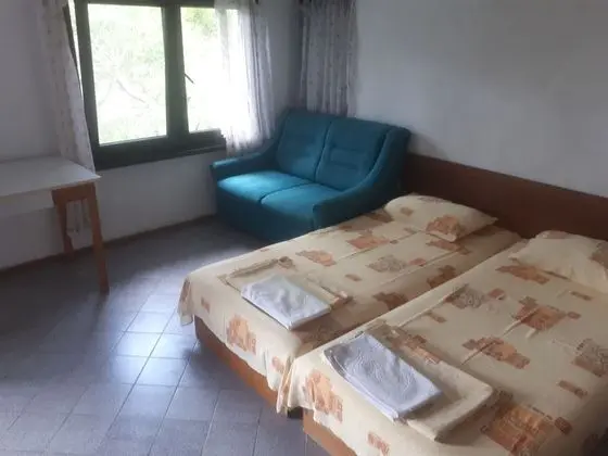 Standard Apart Daire, Balkon