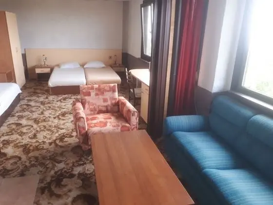 Standard Üç Kişilik Oda, Balkon