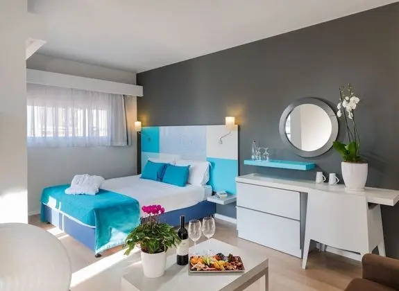 Stüdyo, Balkon