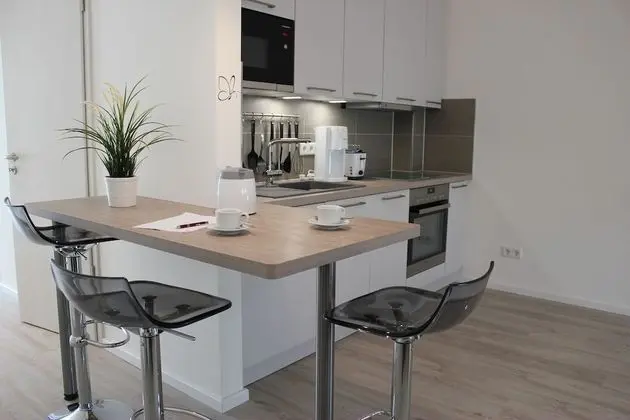 Basic Apart Daire, Avlu Manzaralı