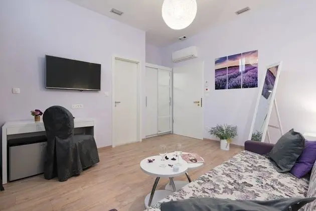 Deluxe Üç Kişilik Oda