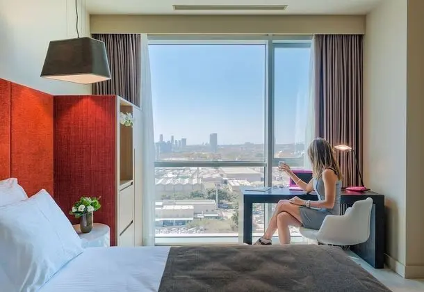 Premium Tek Büyük veya İki Ayrı Yataklı Oda, Business Dinlenme Salonu Kullanımı