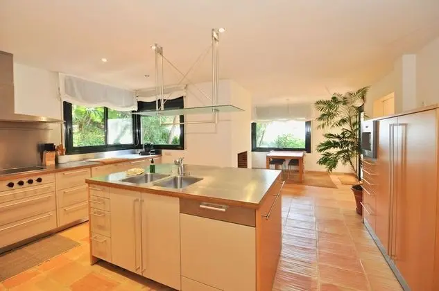 Villa, 4 Yatak Odası, Kişiye Özel Havuzlu (C030)