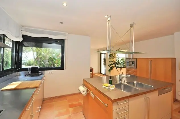 Villa, 4 Yatak Odası, Kişiye Özel Havuzlu (C030)