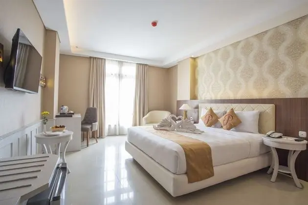 Deluxe Tek Büyük veya İki Ayrı Yataklı Oda