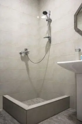 Basic Üç Kişilik Oda