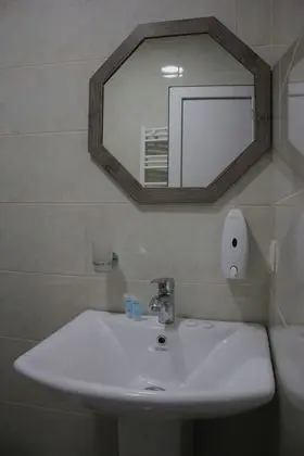 Economy İki Ayrı Yataklı Oda