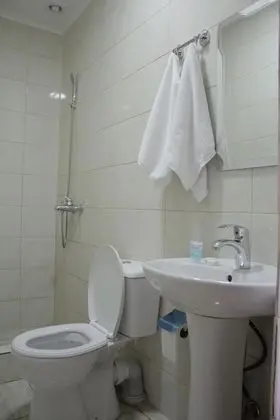 Economy Tek Büyük Yataklı Oda