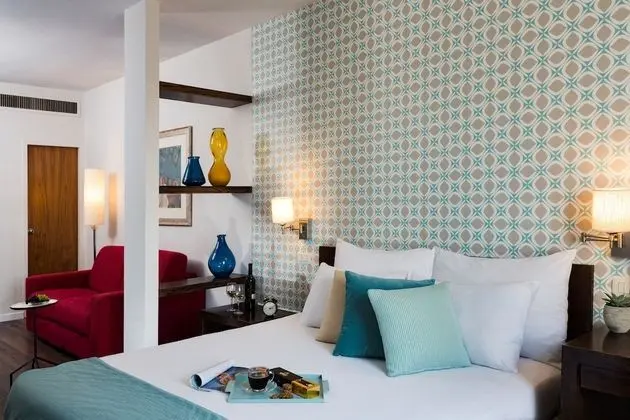 Junior Süit, Şehir Manzaralı