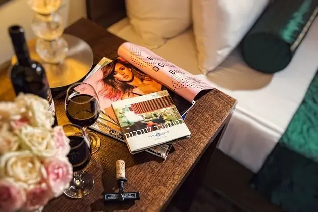 Superior Oda, Şehir Manzaralı