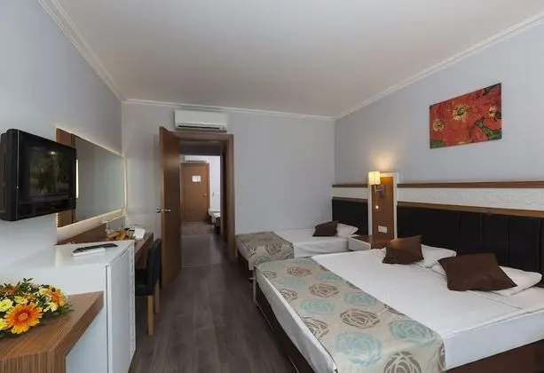 Run Of House 1 Çift Kişilik Yatak
