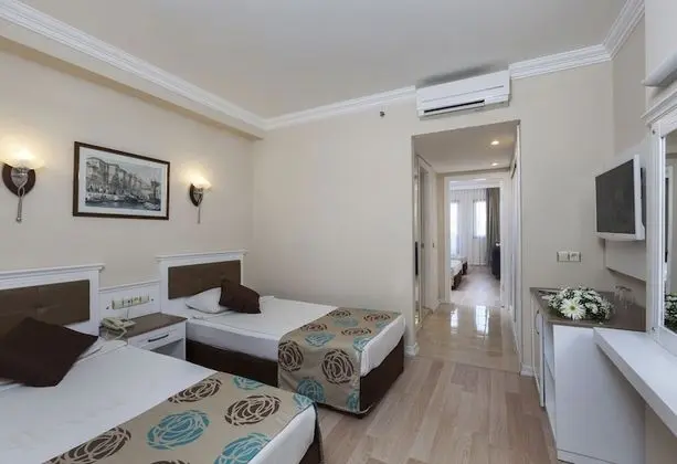 Standart 1 Çift Kişilik Veya 2 Tek Kişilik Yatak