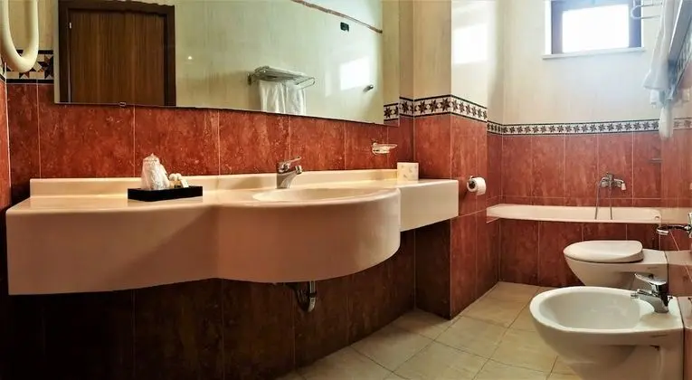 Tek Büyük Yataklı Oda, Deniz Manzaralı