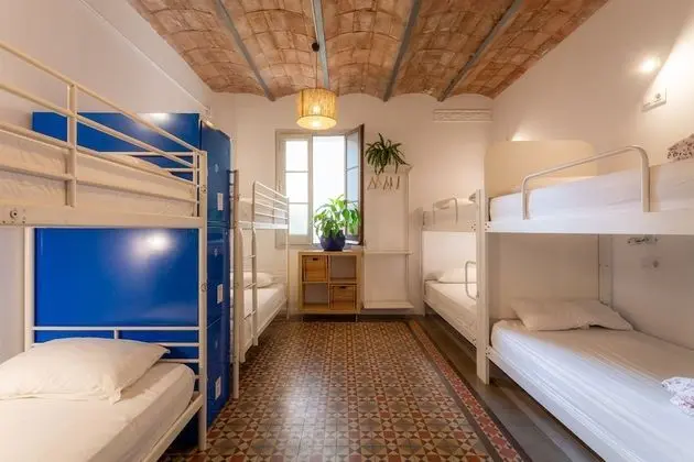 Ortak Ranzalı Oda, Ortak Banyo (Room Capacity - 8 pax)