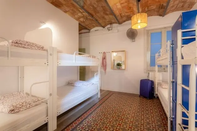 Ortak Ranzalı Oda, Ortak Banyo (Room Capacity - 8 pax)