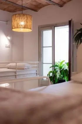 Ortak Ranzalı Oda, Ortak Banyo (Room Capacity - 8 pax)