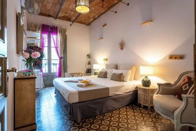 Tek Büyük Yataklı Oda, Ortak Banyo