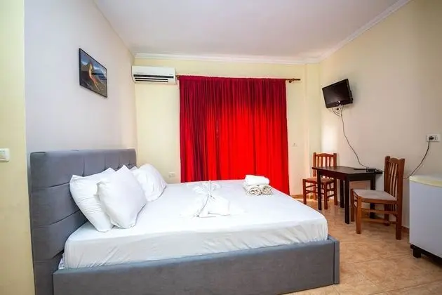 Üç Kişilik Oda, Balkon