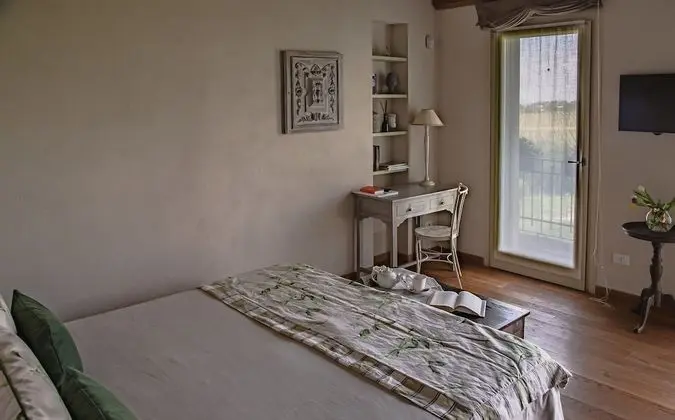 Tek Büyük veya İki Ayrı Yataklı Oda (Pinot Nero)