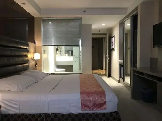 Deluxe Oda, 1 En Büyük (King) Boy Yatak, Özel Banyo