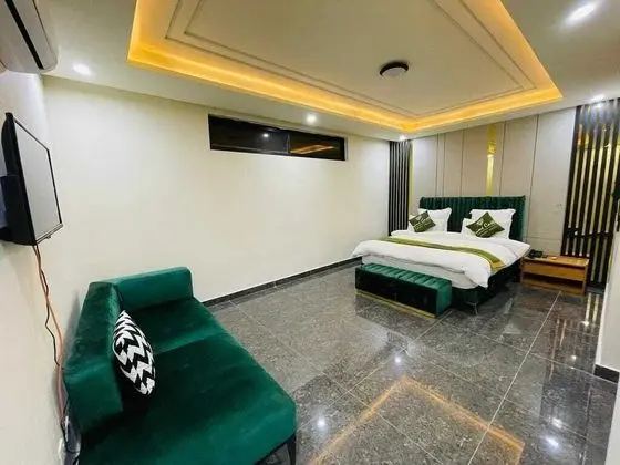 Executive Tek Büyük Yataklı Oda