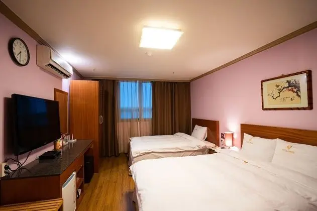 Deluxe İki Ayrı Yataklı Oda (Breakfast for 2, Free Netflix+Youtube)